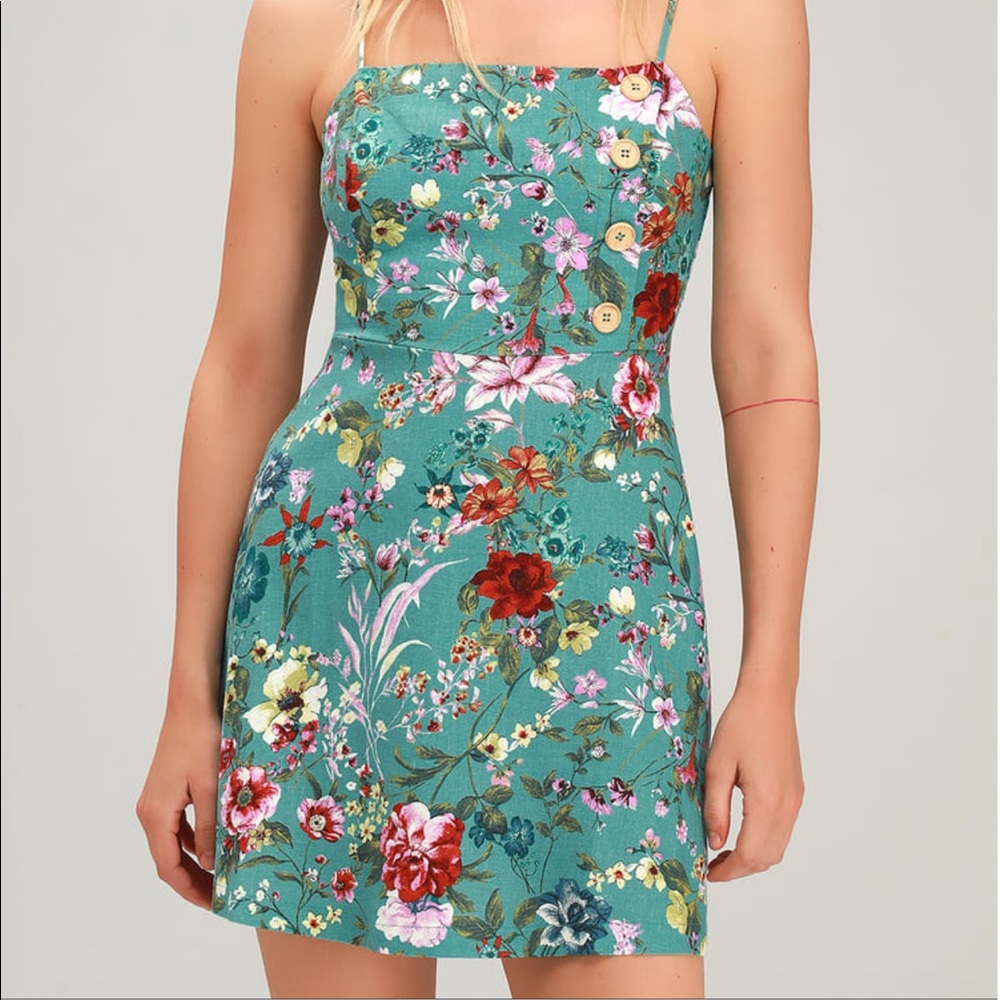 Lulus x Lush linen aqua dress with button. Xl